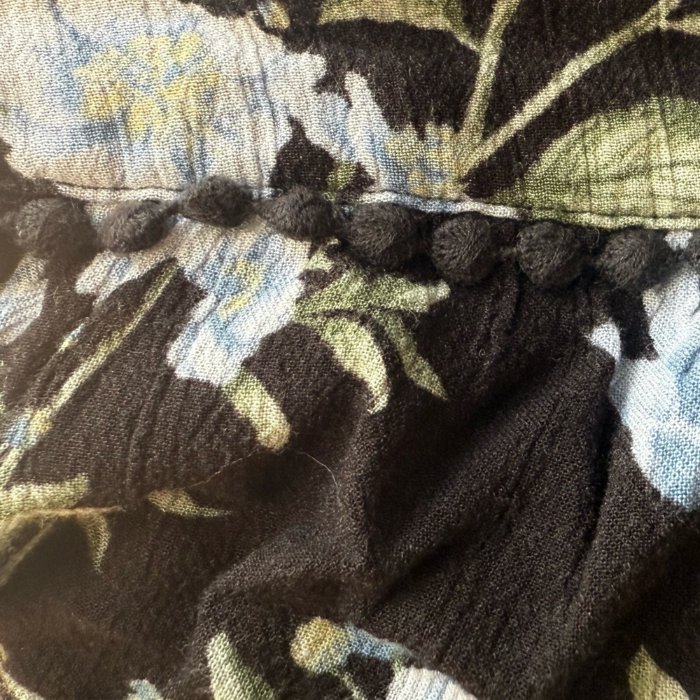 Black Floral Wrap Pants - Picture 5 of 7